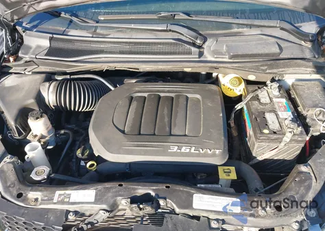 2017 Dodge Grand Caravan Sxt from USA, damaged, VIN 2C4RDGCG3HR715899